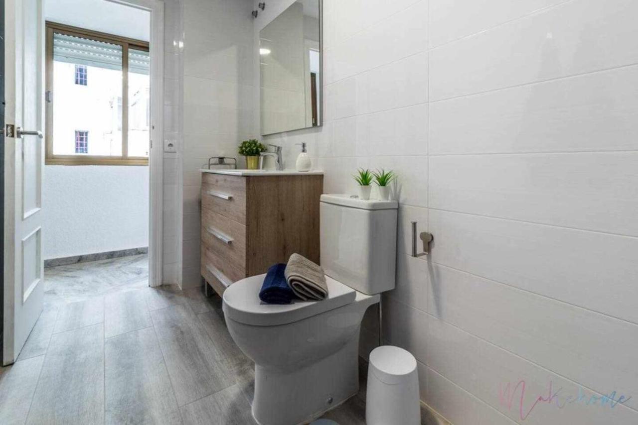 Apartamento Tranquilo En Pleno Centro Con Garaje Huelva Ngoại thất bức ảnh